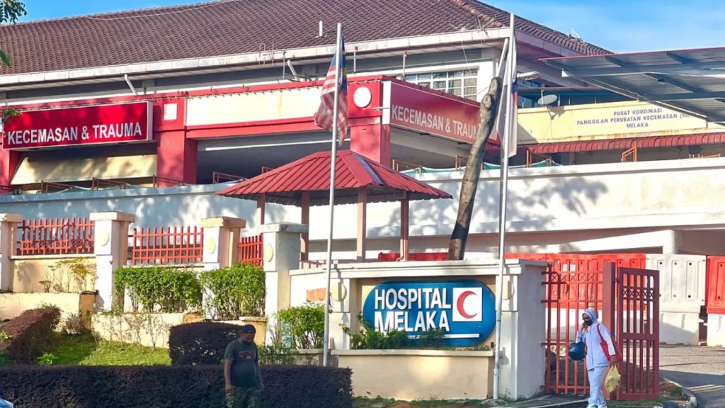 profil ringkas hospital melaka