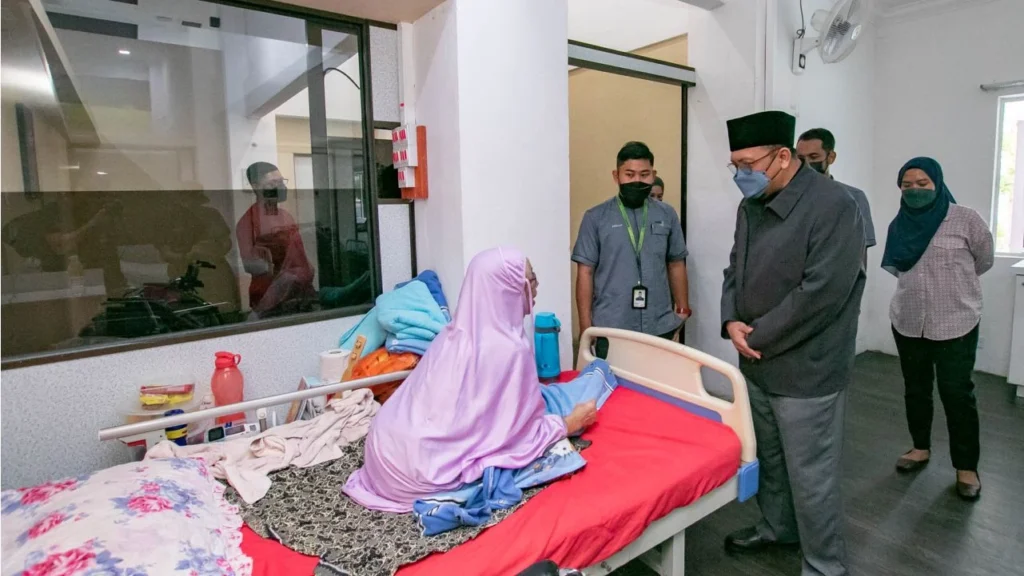 senarai waktu melawat hospital permai